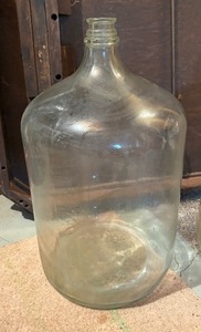 lot 262 image: Three Glass Jars