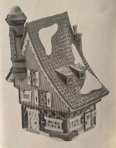 lot 264 image: Department 56 Heritage Village Collection North Pole Series Houses including North Pole Chapel