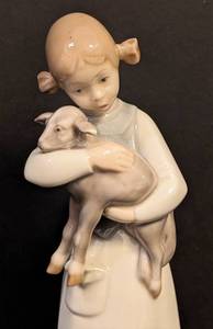 lot 18 image: Lladro Little Girl with Lamb Porcelain Figurine