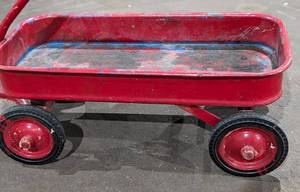 lot 63 image: Vintage Red Metal Wagon