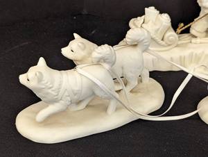 lot 281A image: More Assorted Vintage Snowbabies Figurines