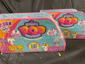 Gummi Pop Suprise With Unicorn toy pets Best By 09302023