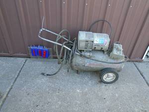 Campbell Hausfield air compressor. Runs. As shown.