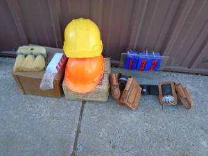 Hard hatNailsPouch. As shown.