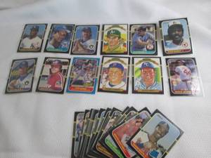 lot 56 image: Assorted 1987 Donruss Baseball Card...