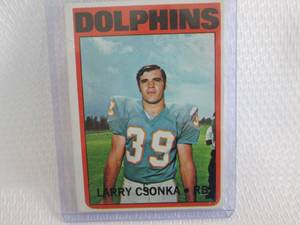 lot 79 image: 1972 Topps Larry Csonka Card...