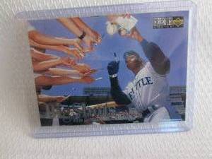 lot 112 image: 1997 Upper Deck Ken Griffey JR Big ...