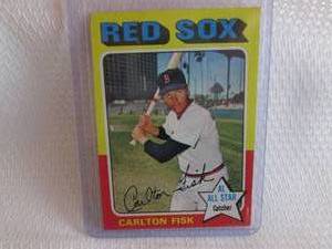 lot 129 image: 1975 Topps Carlton Fisk Card...