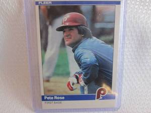 lot 130 image: 1984 Fleer Pete Rose Card...