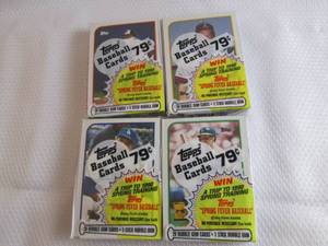 lot 157 image: 4 1989 Topps Cello Baseball Packs...