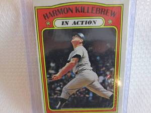 lot 193 image: 1972 Topps Harmon Killebrew In Acti...