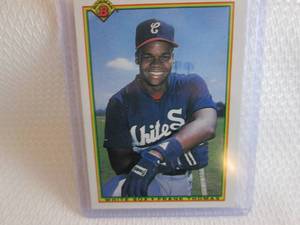 lot 238 image: 1990 Bowman Frank Thomas Rookie Car...