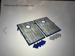 lot 17 image: Hathaway LED Cornhole Set