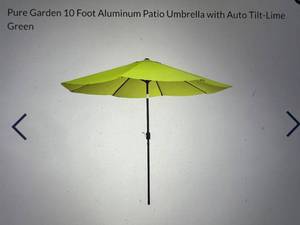 lot 52 image: 10ft Aluminum Patio Umbrella - Lime Green