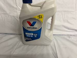 lot 162 image: Gallon of Valvoline High performance 80W-90 Gear Oil