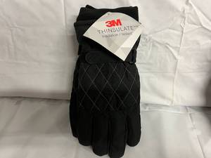 lot 67 image: 5 Pairs of Womens ML 3M Thinsulate Gloves - Black & Gray