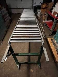 lot 275 image: Industrial Roller Conveyor Belt