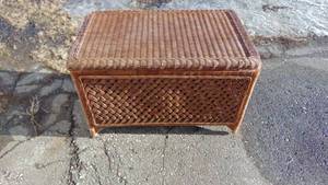 lot 118 image: Wicker Coffee Table With Storage