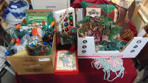 lot 22 image: 2 - Boxes of Christmas Items