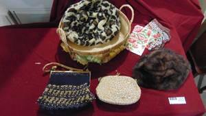 lot 25 image: Misc Hats, Purses and Hankies
