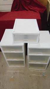 lot 39 image: 2 - 3 Drawer Cabinets