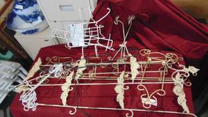 lot 42 image: Lot of Plate Racks and Hooks