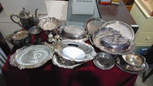 lot 85 image: Lot of Misc Silverplate
