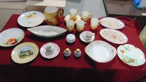 lot 110 image: Lot of Hand Painted China Pieces