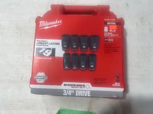 MILWAUKEE 8 PIECE 34 DRIVE IMPACT SOCKET KIT METRIC 49-66-7020