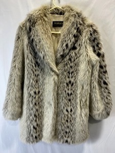 Vintage 1980s Monterey Fashions Faux Fur Coat (Womens Size Small) in Excellent Condition