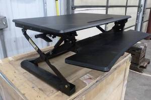 Sitstand platform for keyboard and monitor