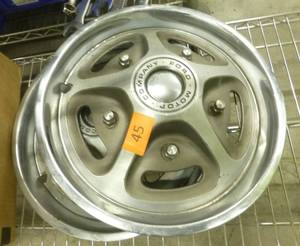 2 Ford wheel covers 15 inch