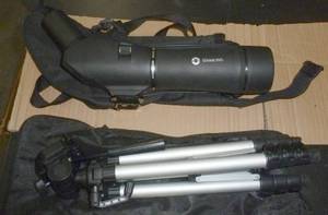 Simmons zoom spotting scope 20-60x60 and tripod