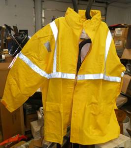 4 sets of Medium rain suits - yellow