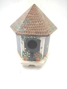 lot 38 image: Wood Bird House. Hand Painted.