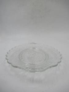 lot 45 image: Vintage USA 1776-1976 Bicentennial Oval Glass Tray. Nice Patriotic collectible item. 