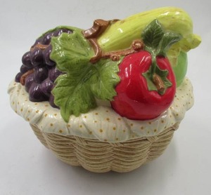 lot 47 image: Vintage Ceramic Fruit Dish with Cover. Cottage Core. Farmhouse.