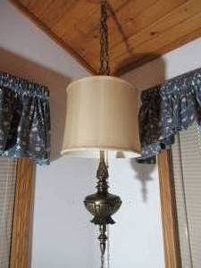 lot 105 image: Vintage Hanging Light Lamp. Works