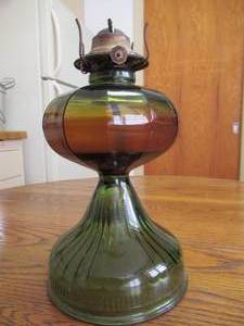 lot 124 image: Vintage Oil Lamp. Granny Cottage Core. Farmhouse. 