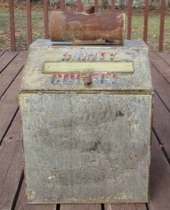 lot 141 image: Charming Antique Tin Coffee Bin and more. Dainty Coffee. Granny Cottage Core. Farmhouse. 