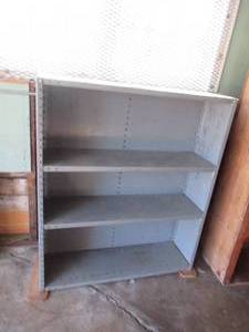 lot 148 image: Heavy Duty Metal Shelf Unit.