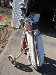 lot 153 image: Vintage Golf Clubs & Bag.