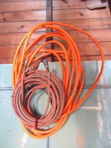 lot 154 image: Lot of 2 Air Hoses.