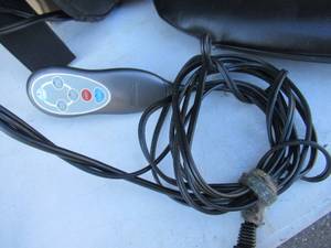 lot 165 image: Homedics Shiatsu Back massager with heat for chair. Works