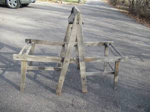 lot 198 image: Antique Wood wash Tub Stand. Granny Cottage Core. Farmhouse. 
