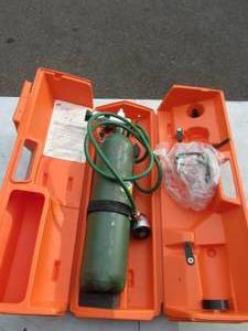 lot 231 image: Oxygen Tank. Life Support Products