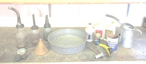 lot 271 image: Lot of Motor Oil & Motor Oil Items