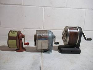 lot 306 image: Lot of 3 Charming Vintage Pencil Sharpeners. Granny Cottage Core. Farmhouse. 