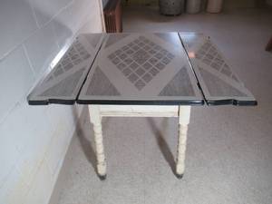 lot 323 image: Charming Vintage Kitchen Laundry RoomBakers Enamel top with wood base expandable Table with drawer. Stencil Design on table top. Retro. Cottage Core. Farmhouse.