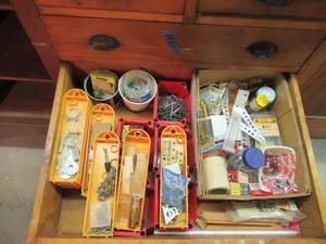 lot 345 image: Contents of work bench drawer Screws, Nuts, Bolts, Storage Bins, Trays